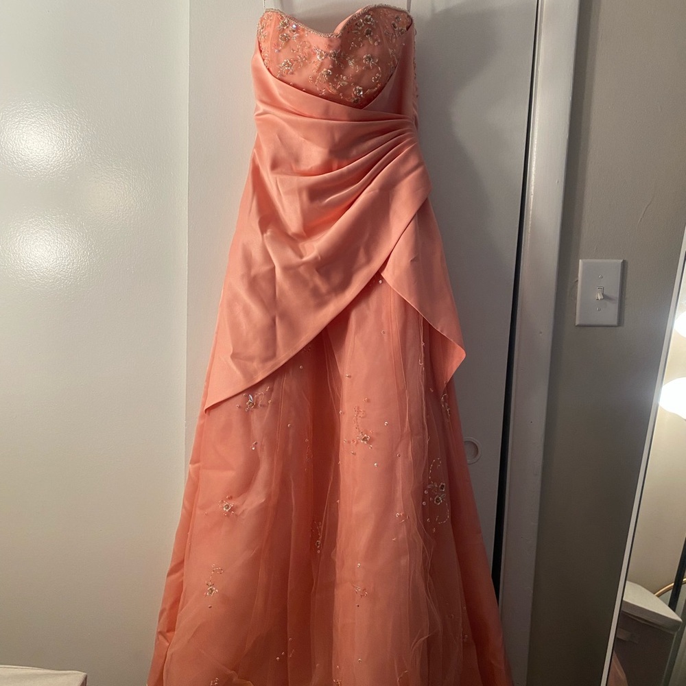 Peach/Pink Prom Dress